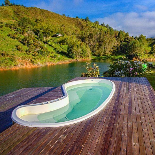 AW Guatape Glamping Resort Bagian luar foto